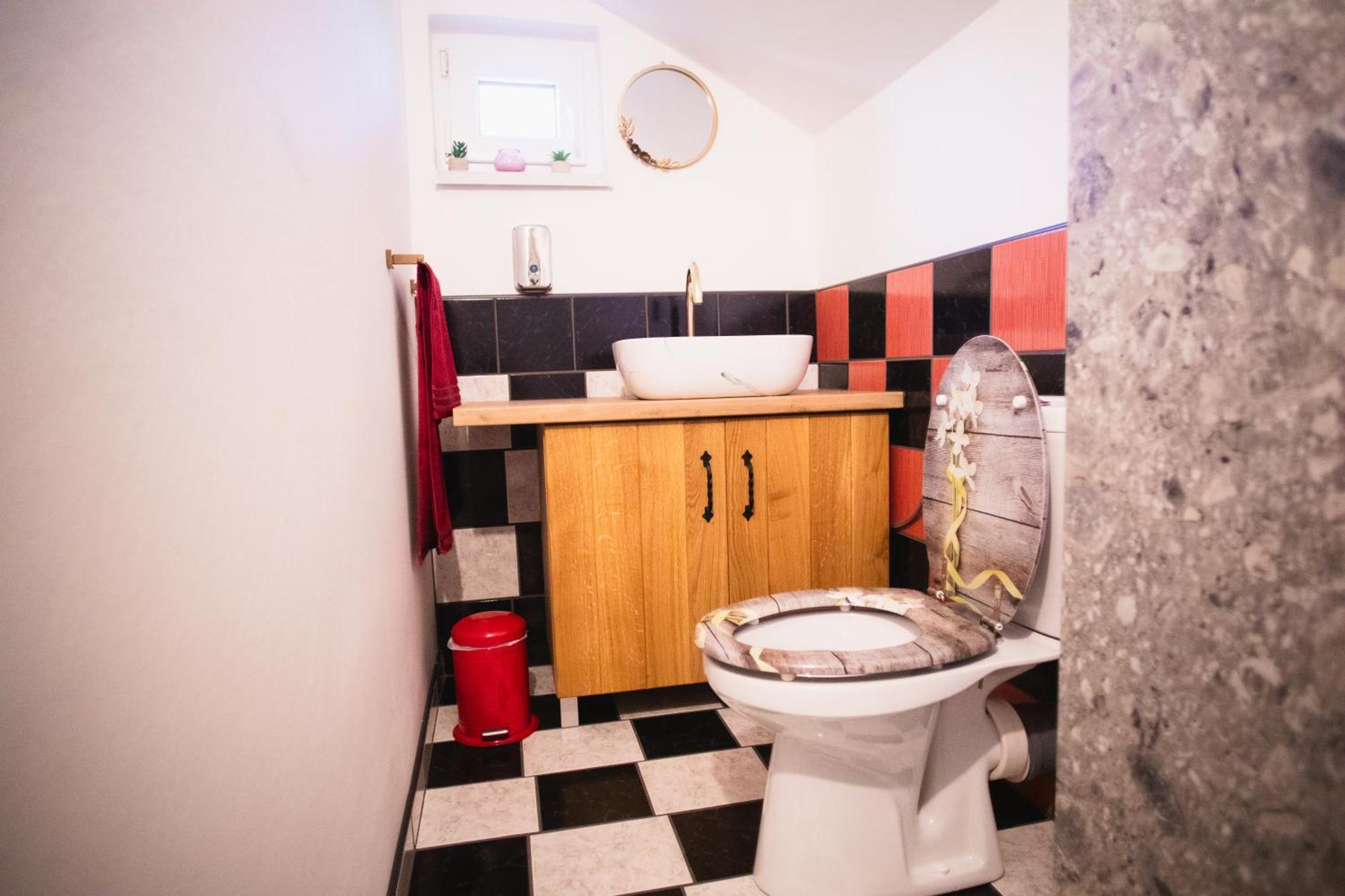 Appartement Kuca Za Odmor Jurino Gnijezdo à Jarki Horvaticevi Extérieur photo