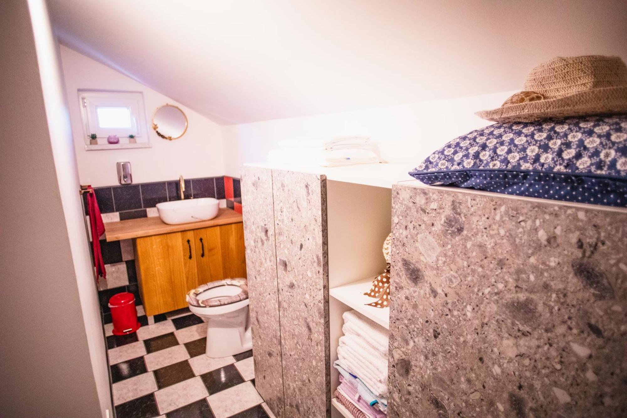 Appartement Kuca Za Odmor Jurino Gnijezdo à Jarki Horvaticevi Extérieur photo